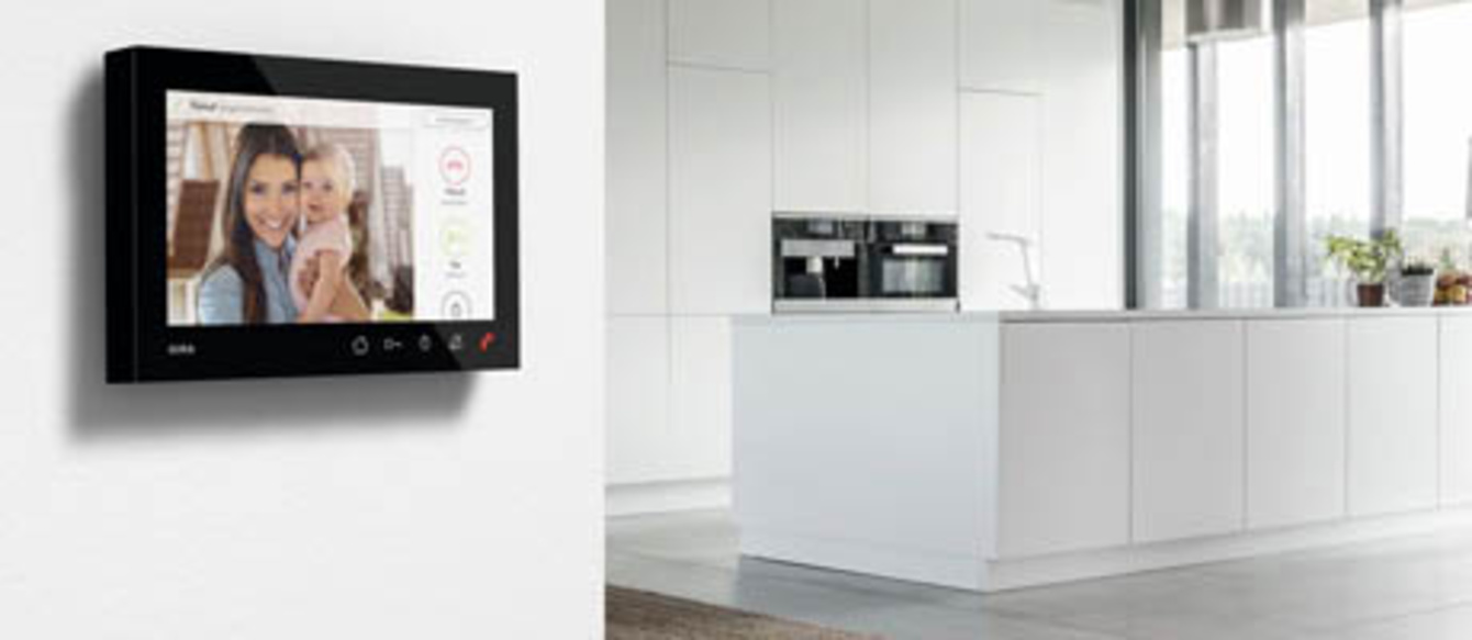 Gira Wohnungsstation bei Best Chip e.K. EDV Handel + Service in Monheim am Rhein