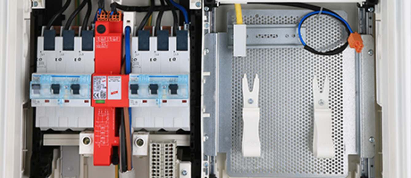 Hausanschluss, Zähler und Unterverteiler bei Best Chip e.K. EDV Handel + Service in Monheim am Rhein